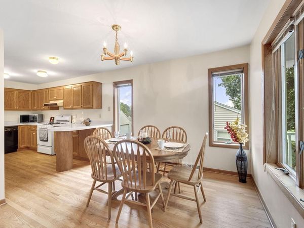 250 N 115th STREET, Wauwatosa, WI 53226