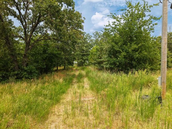 26355 E 300 Road , Big Cabin, OK 74332
