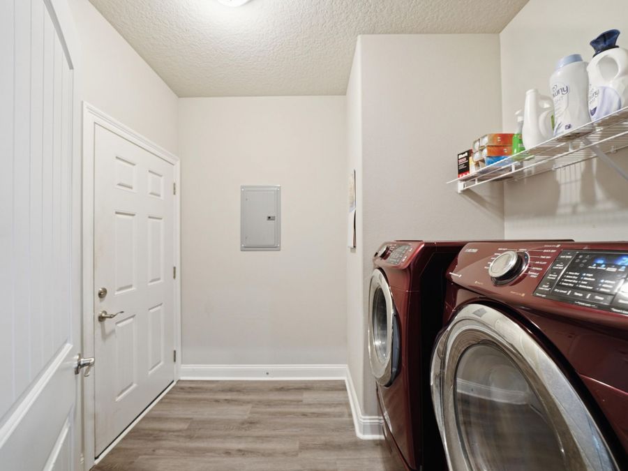 Property Image 33
