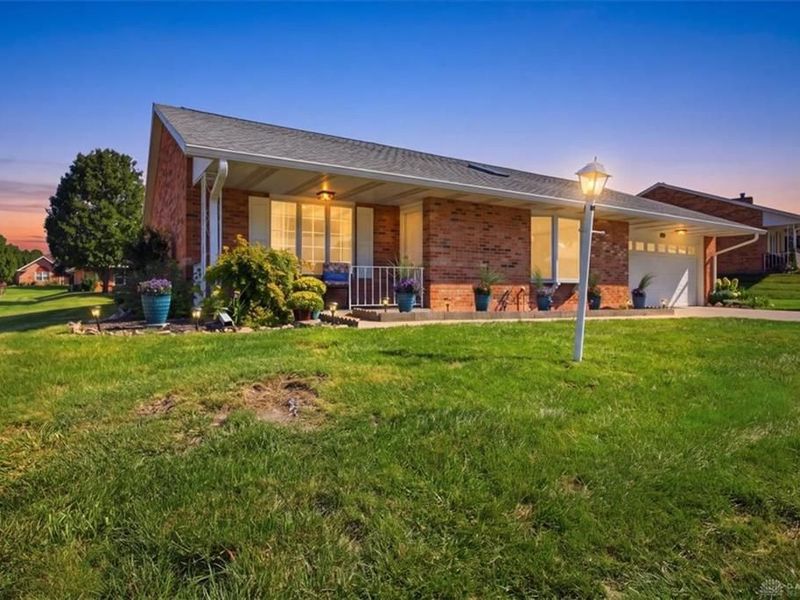 1813 Primrose Lane, Fairborn, OH 45324 Photo 1