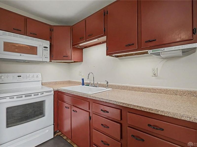 367 Hillhaven Drive, Dayton, OH 45449 Photo 13