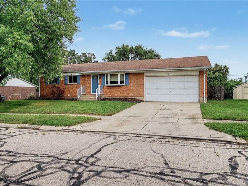 367 Hillhaven Drive, Dayton, OH 45449 Photo 2