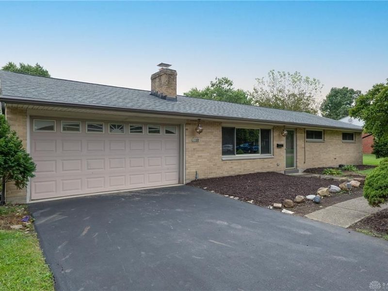 1100 Donson Drive, Kettering, OH 45429 Photo 2