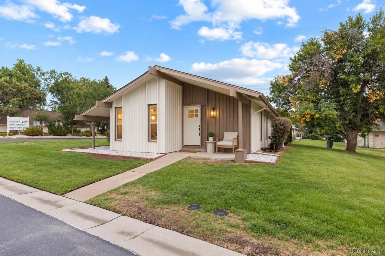 4 Douglas Drive, Broomfield, CO 80020 Main Photo