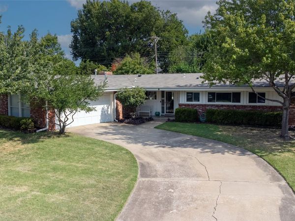 3727 E 56th Street, Tulsa, OK 74135