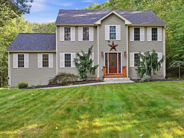 138 Walnut, Douglas, MA 01516