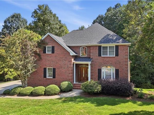 246 Broadmoor Drive , Advance, NC 27006