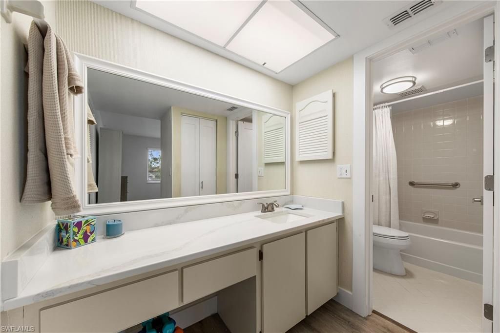 259 Winners Cir, Unit 4, Naples, FL 34112 Photo