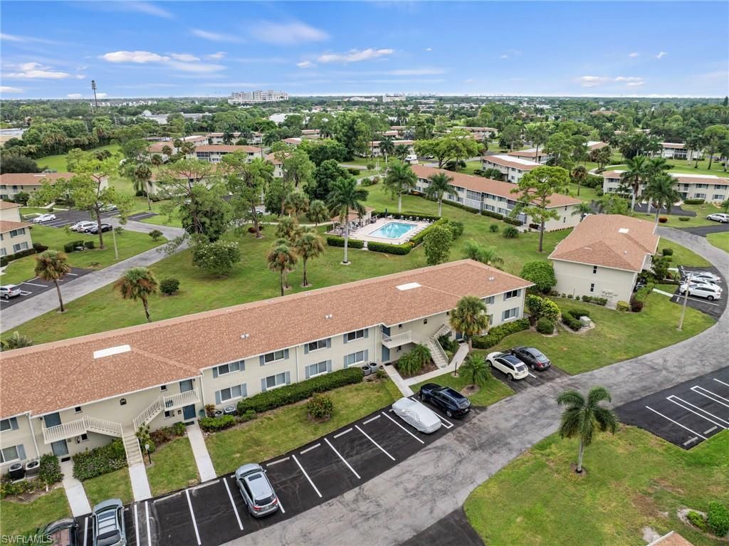 259 Winners Cir, Unit 4, Naples, FL 34112 Photo
