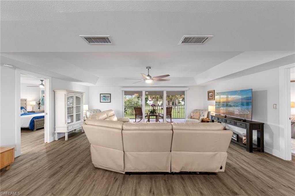 259 Winners Cir, Unit 4, Naples, FL 34112 Photo