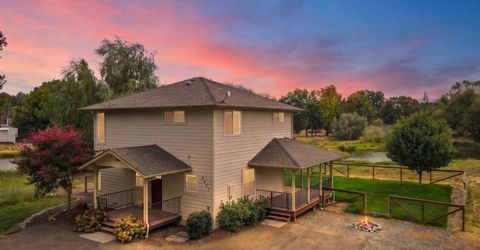 3871-3881 Bankhead Rd, Loomis, CA 95650 Photo