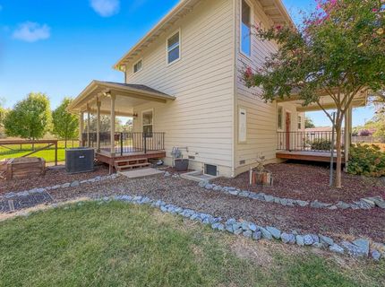 3871-3881 Bankhead Rd, Loomis, CA 95650 Photo