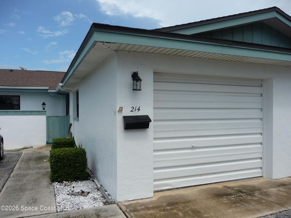 214 Queens Court , Satellite Beach, FL 32937
