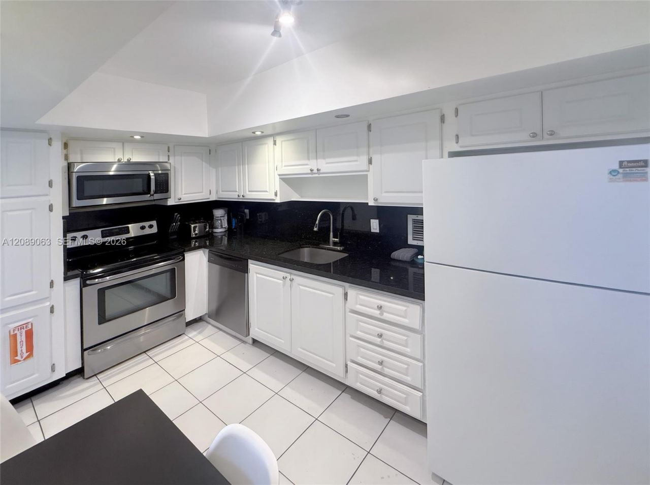 3901 S Ocean Dr , Unit 6S, Hollywood, FL 33019 Photo