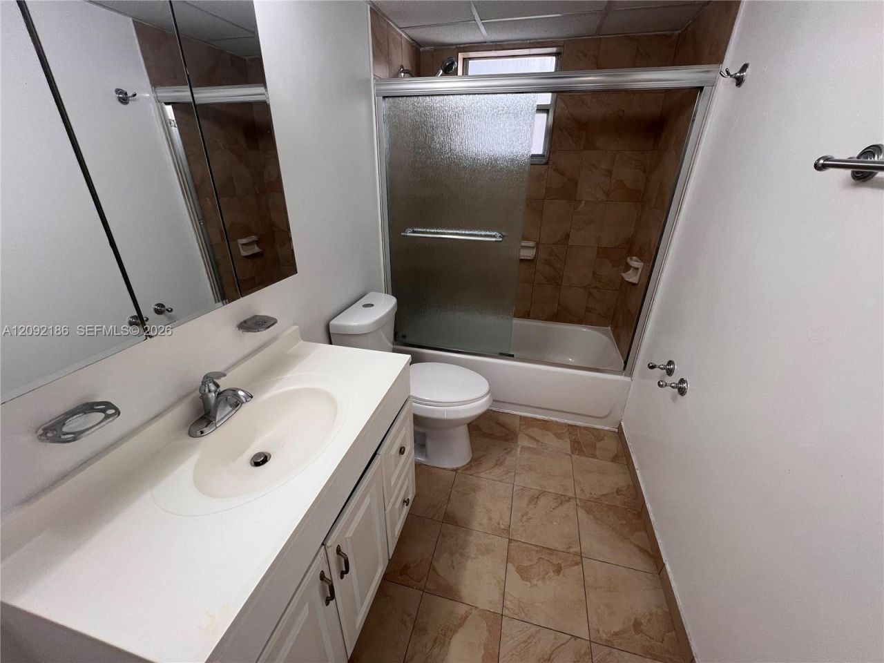 2000 Biarritz Dr , Unit 407, Miami Beach, FL 33141 Photo