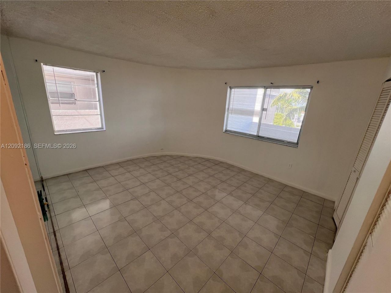 2000 Biarritz Dr , Unit 407, Miami Beach, FL 33141 Photo