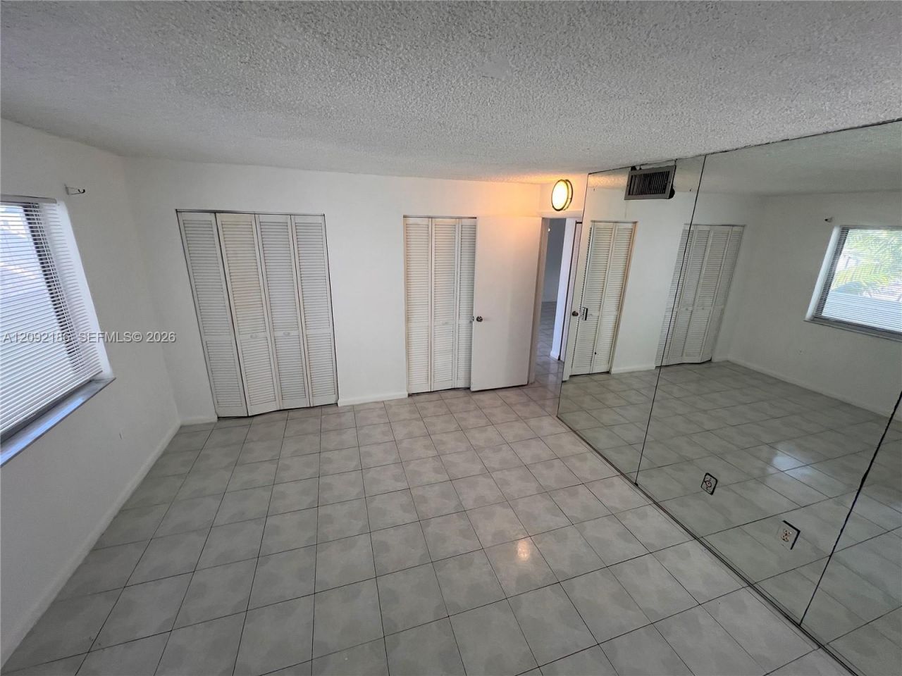 2000 Biarritz Dr , Unit 407, Miami Beach, FL 33141 Photo