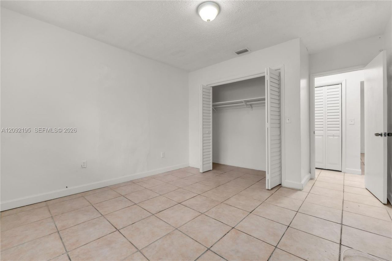 6318 SW 25th St , Unit 4, Miramar, FL 33023 Photo