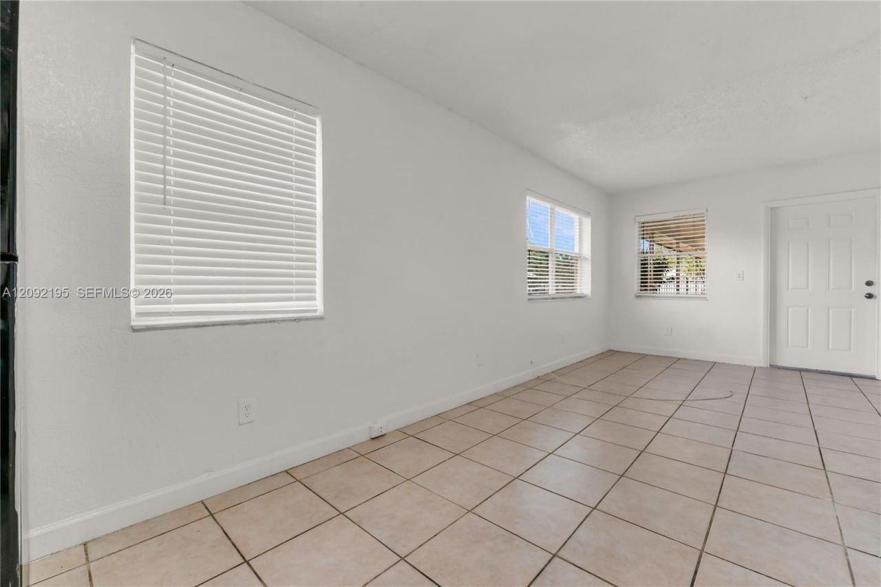 6318 SW 25th St , Unit 4, Miramar, FL 33023 Photo