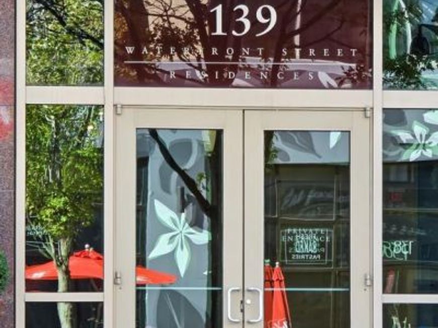 139 Waterfront Street, Unit 306, Oxon Hill, MD 20745 Main Photo