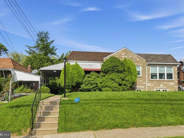 505 E ROBERTS STREET , NORRISTOWN, PA 19401