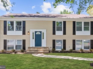 2592 VIKING DRIVE, HERNDON, VA 20171