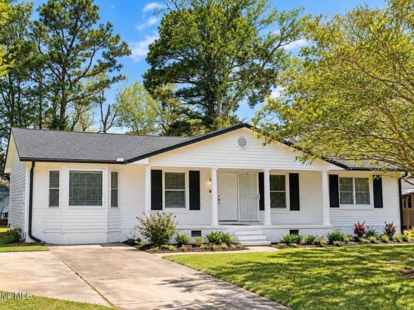 202 Pine Dale Road , Havelock, NC 28532