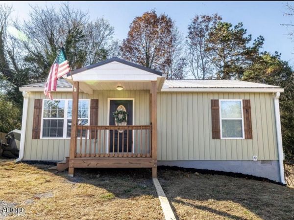 410 Blair St, Loudon, TN 37774