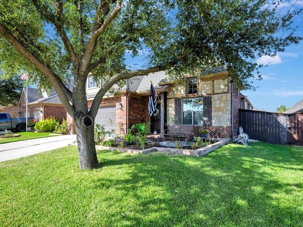 12509 Outlook Avenue, Fort Worth, TX 76244