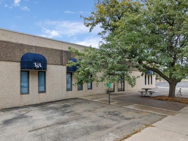 3437-3439 East AVENUE S, La Crosse, WI 54601