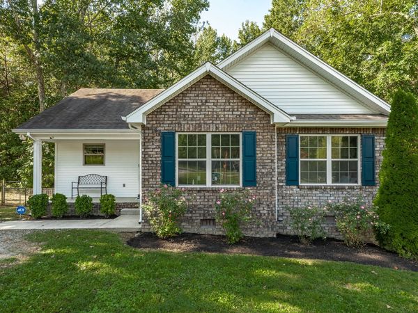 1028 Chris Dr , Portland, TN 37148