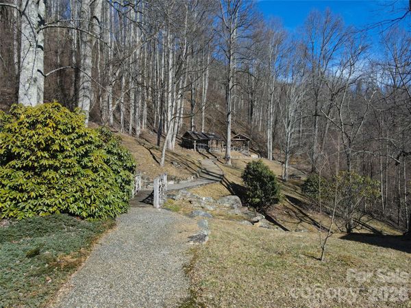 735 Whisper Mountain Drive , Leicester, NC 28748