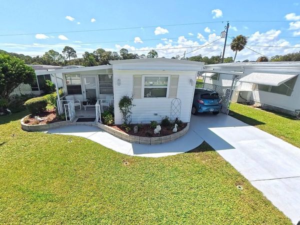 1261 Valley Forge Dr, Daytona Beach, FL 32119