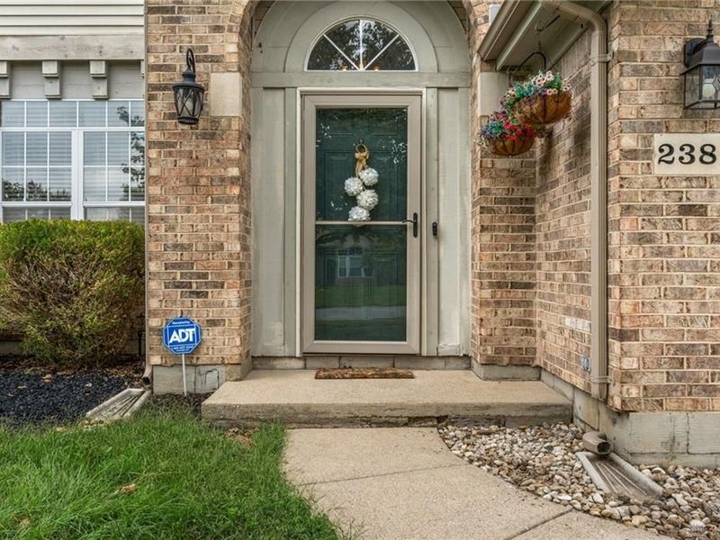 2381 Polo Park Drive, West Carrollton, OH 45439 Photo 5