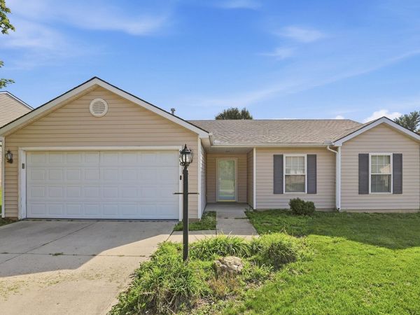 9804 La Mesa Drive, Fort Wayne, IN 46825