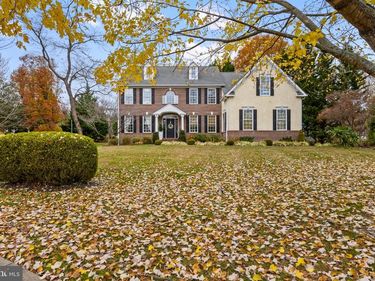 403 DEWEY LANE, WALLINGFORD, PA 19086