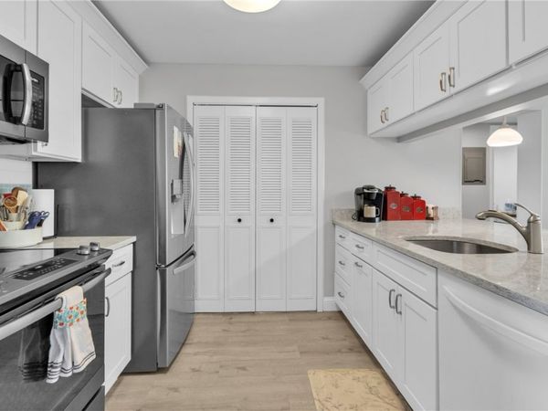 35 Plantation Drive , Unit 104, Vero Beach, FL 32966