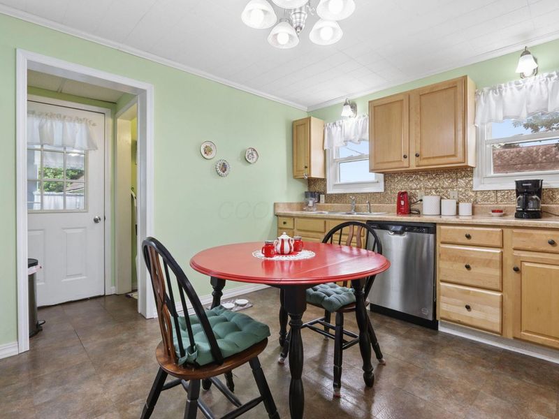 396 N Orchard Street, Logan, OH 43138 Photo 6