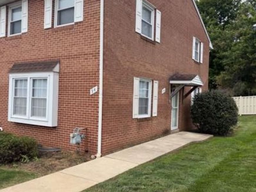 94 Dew Drop Court, York, PA 17403 Main Photo