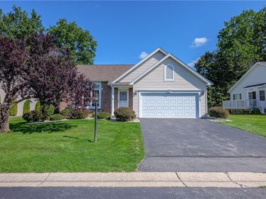160 Parliament Circle, Rochester, NY 14616