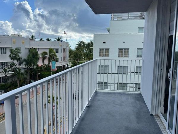 1255 Collins Ave , Unit 406, Miami Beach, FL 33139