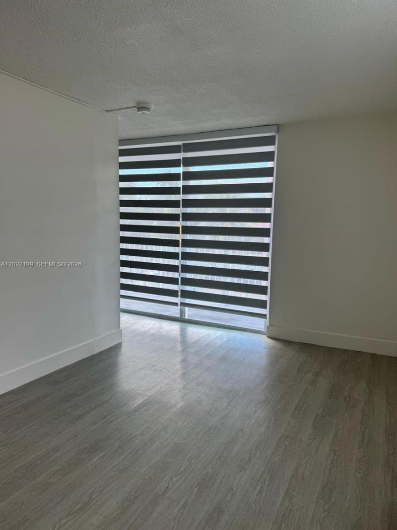 1255 Collins Ave , Unit 406, Miami Beach, FL 33139 Photo