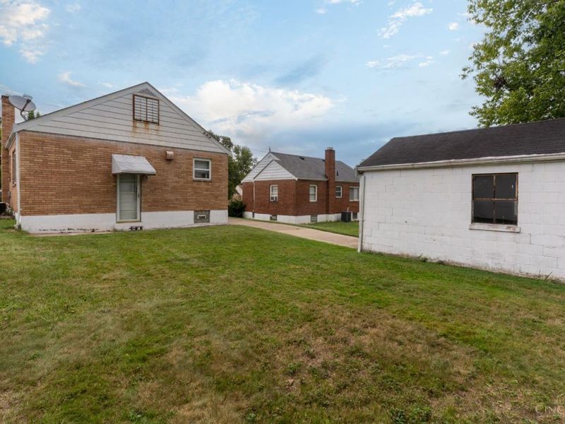 1631 Marilyn Lane, North College Hill, OH 45231 Photo 21