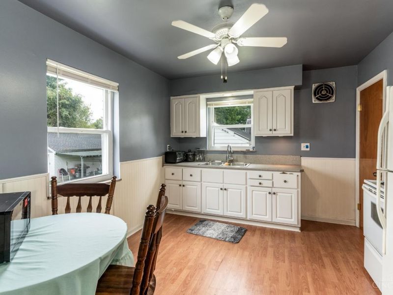 1631 Marilyn Lane, North College Hill, OH 45231 Photo 8