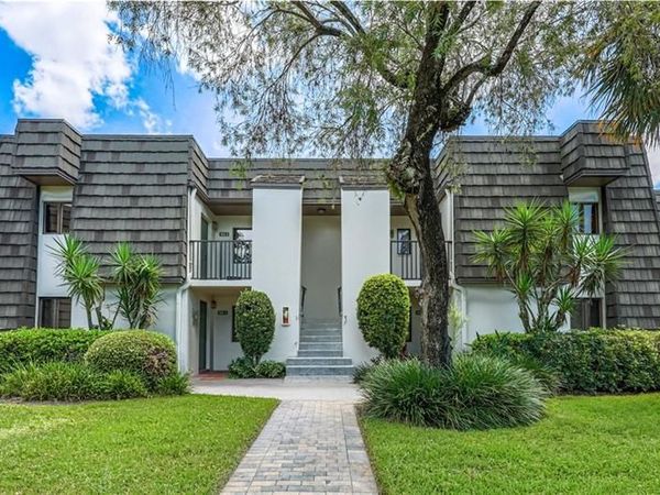 1668 Spoonbill LN , Unit B, NAPLES, FL 34105