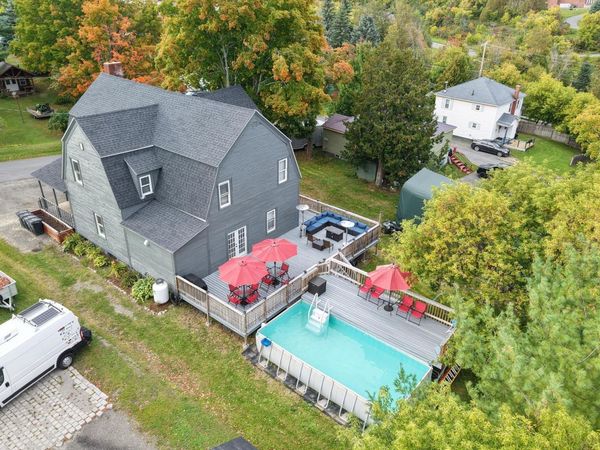 10 Jefferson Street , Caribou, ME 04736