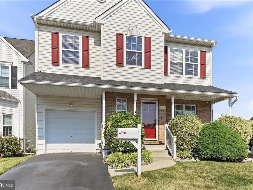 639 Foxglove Drive, Morton, PA 19070 Main Photo