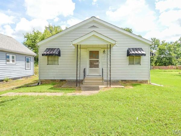 620 N 3rd Street , Dupo, IL 62239