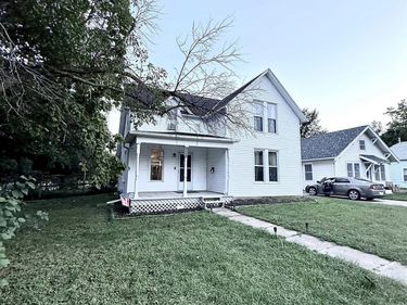 1423 High Street, Beatrice, NE 68310