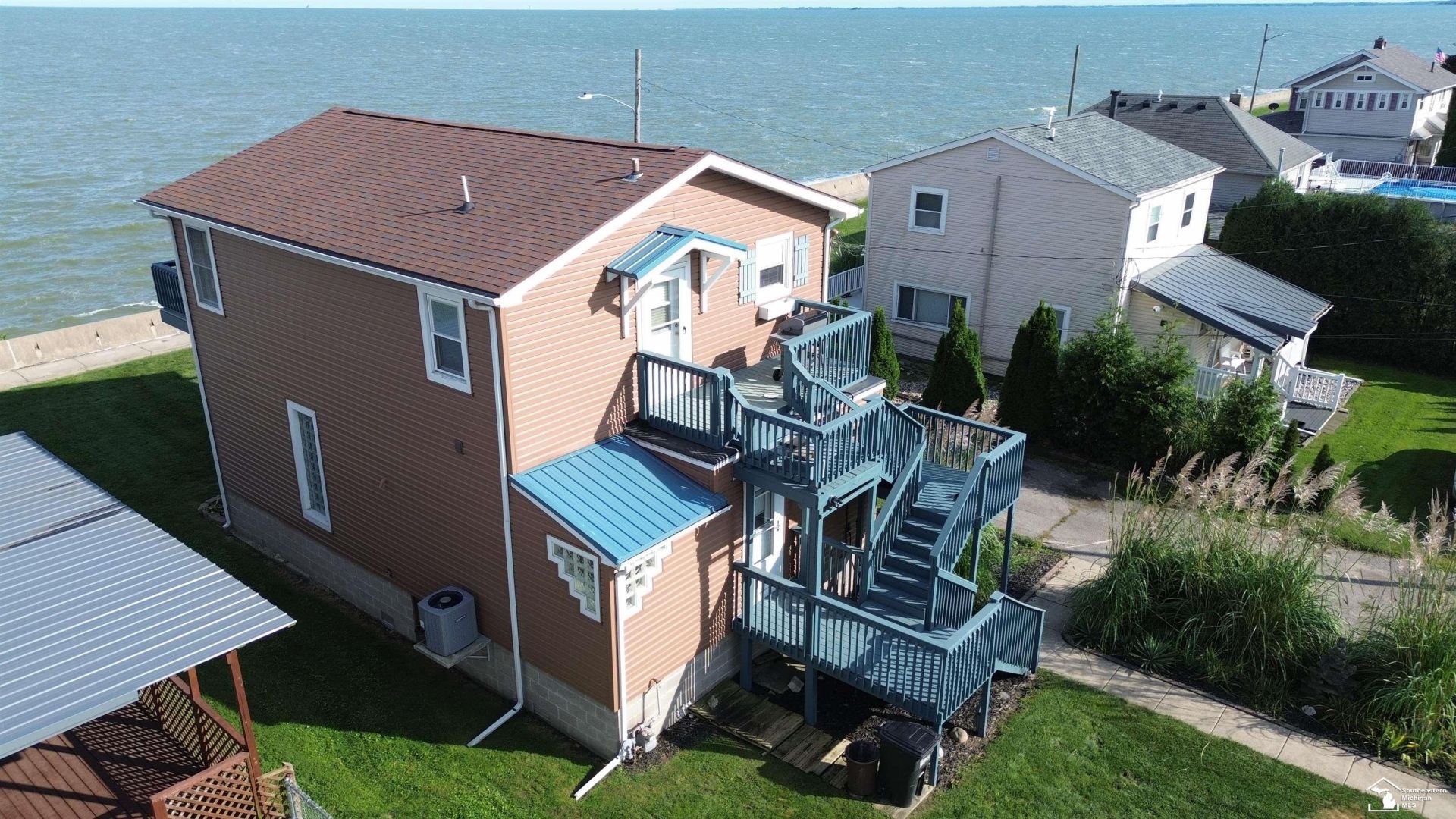 4358 10th Street, Luna Pier, MI 48157 Main Photo